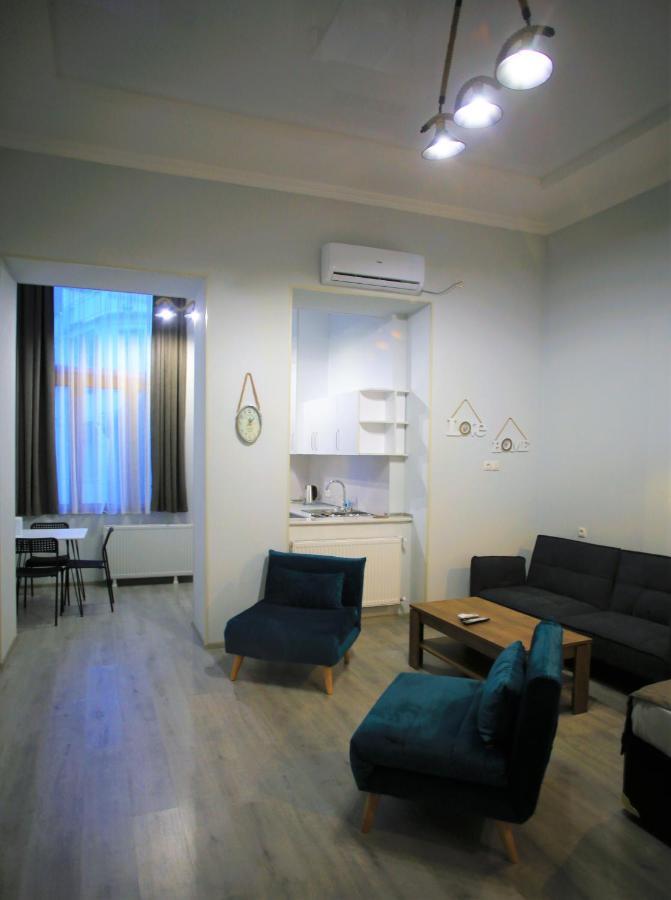 Love Home Tbilisi Esterno foto