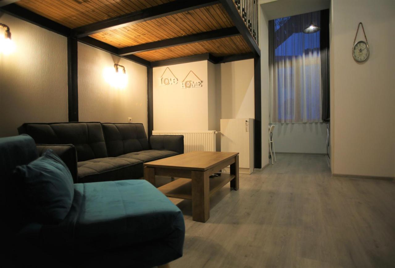 Love Home Tbilisi Esterno foto